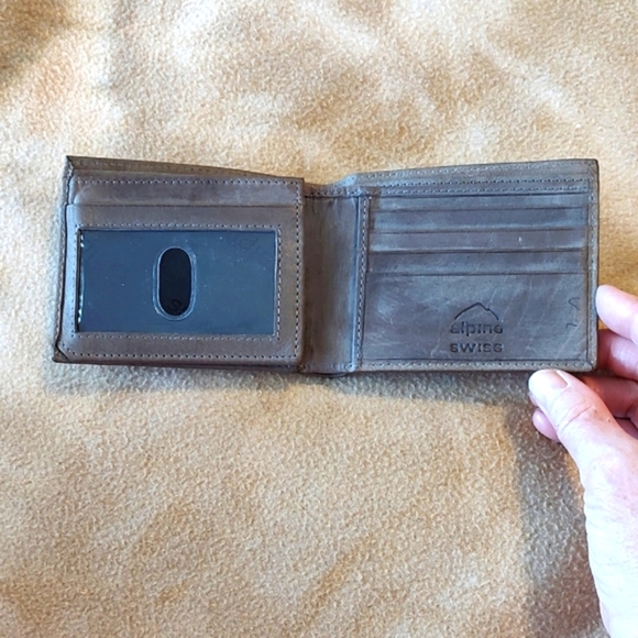 Alpine Swiss Wallet Gray Leather Bifold - Picture 4 of 10